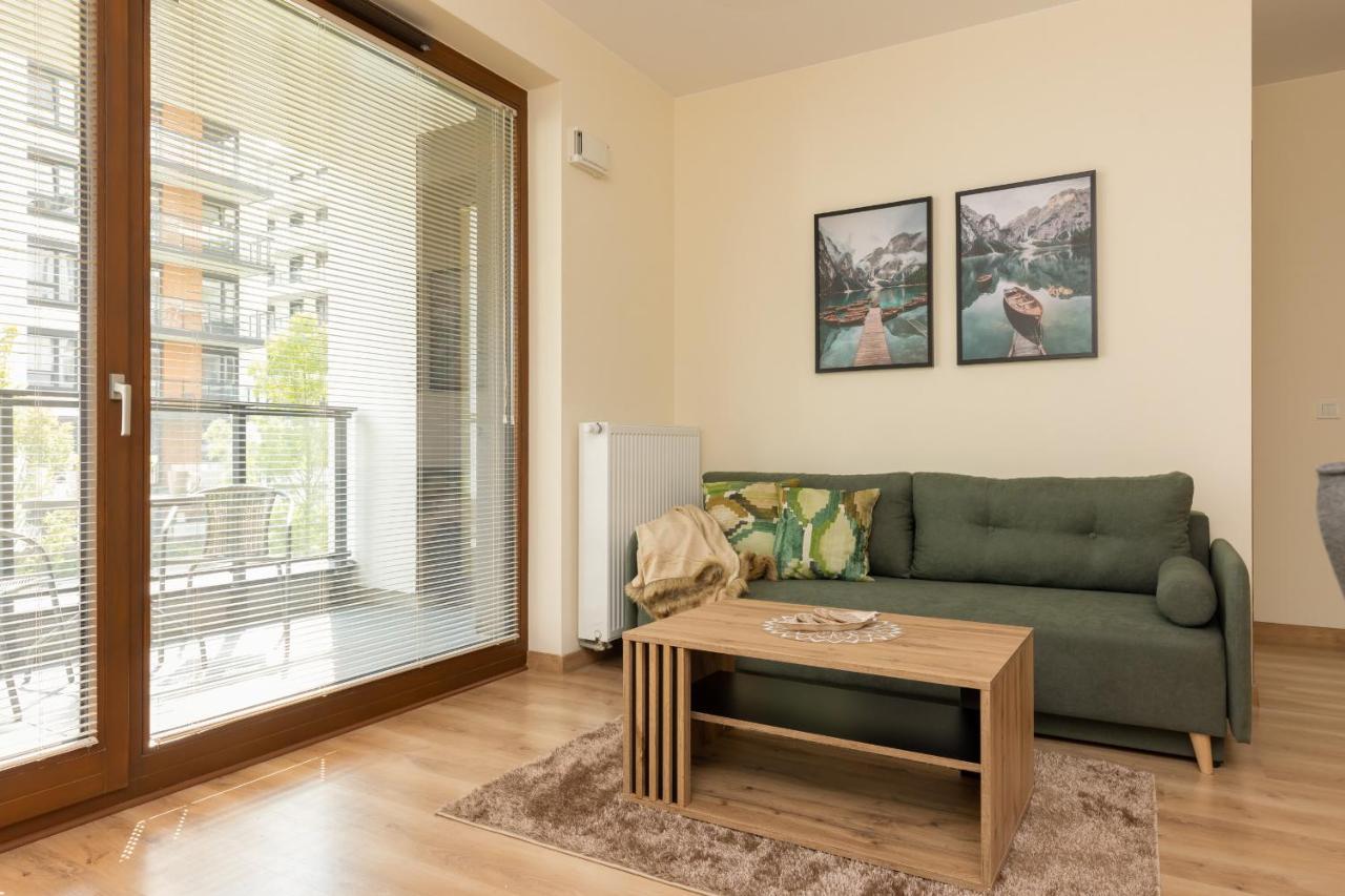 Cosy Bialej Floty With Parking By Renters Appartamento