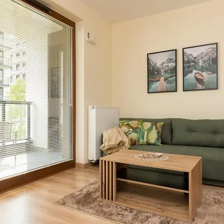 Cosy Apartment Bialej Floty With Parking By Noclegi Renters Varšava Exteriér fotografie